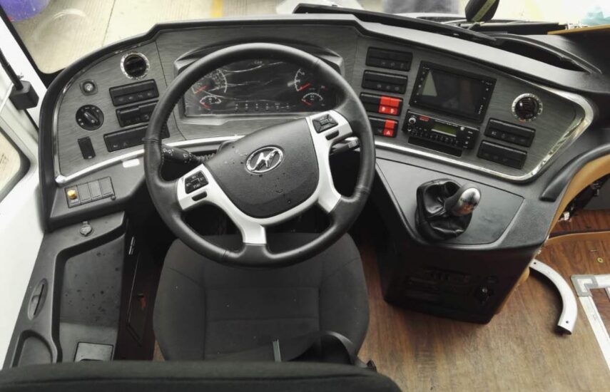 Higer KLQ6128Q на 54 места в аренду